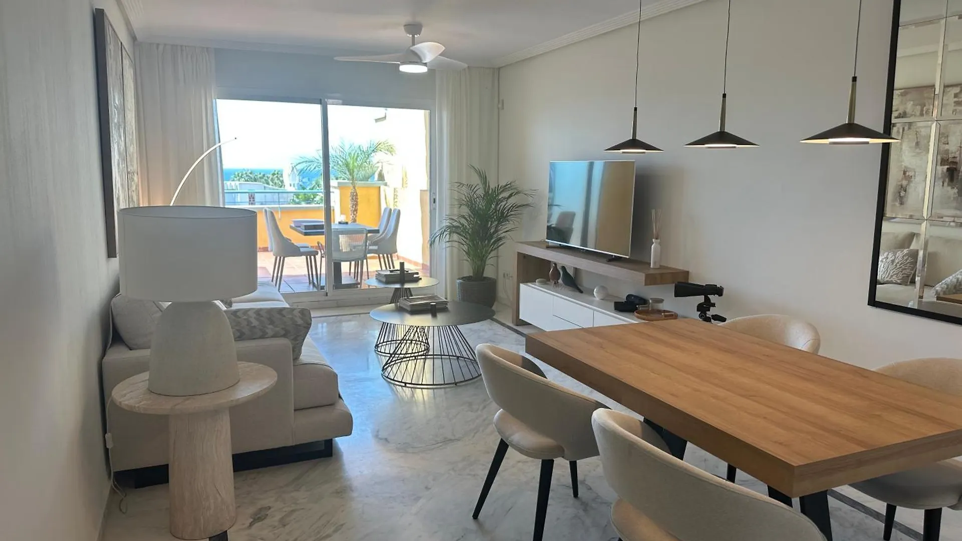Apartamentos Playa Bahia Marbella Elizabeth Luxury 西班牙
